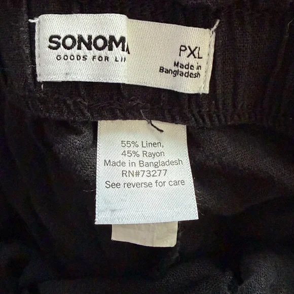 Sonoma Black Women's Cargo Shorts - Picture 6 of 7